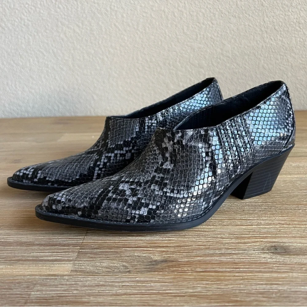 Zara Block Heel Shoes Women Size 36 US 6 Snake Print Western Pointed Toe Stylish